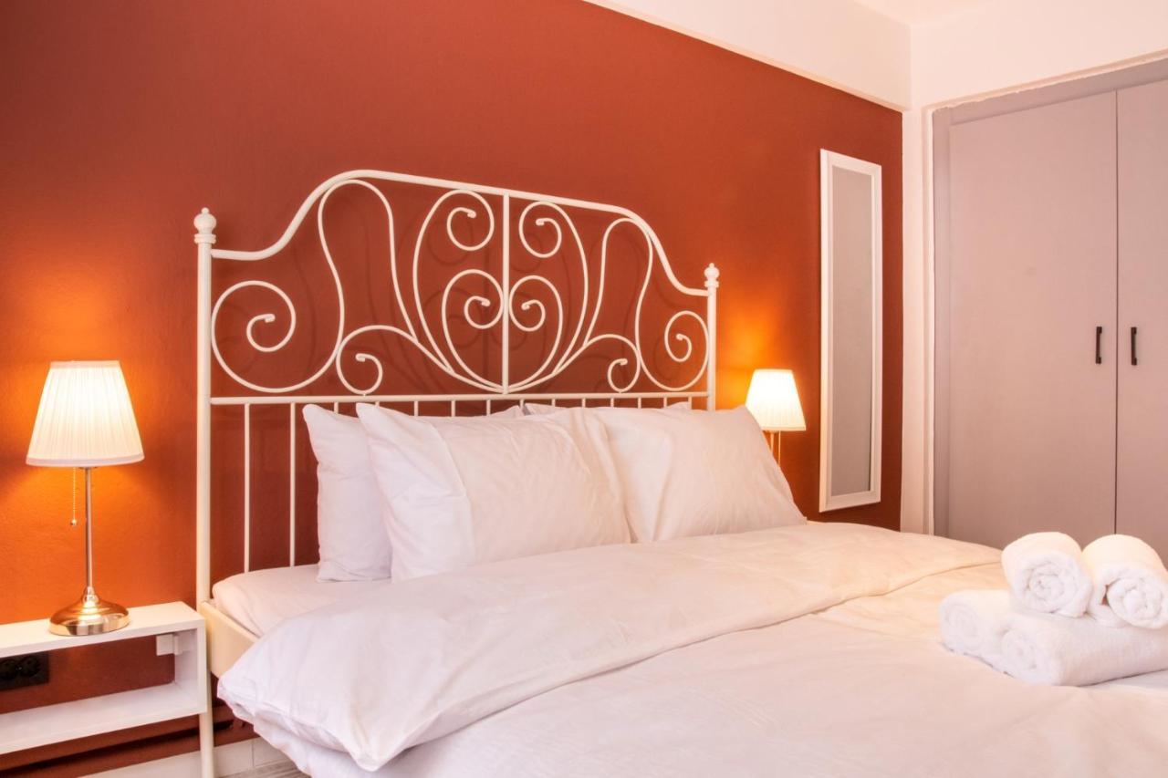 Gorgeous Flat With Balcony In Izmir Konak Apartment Bagian luar foto